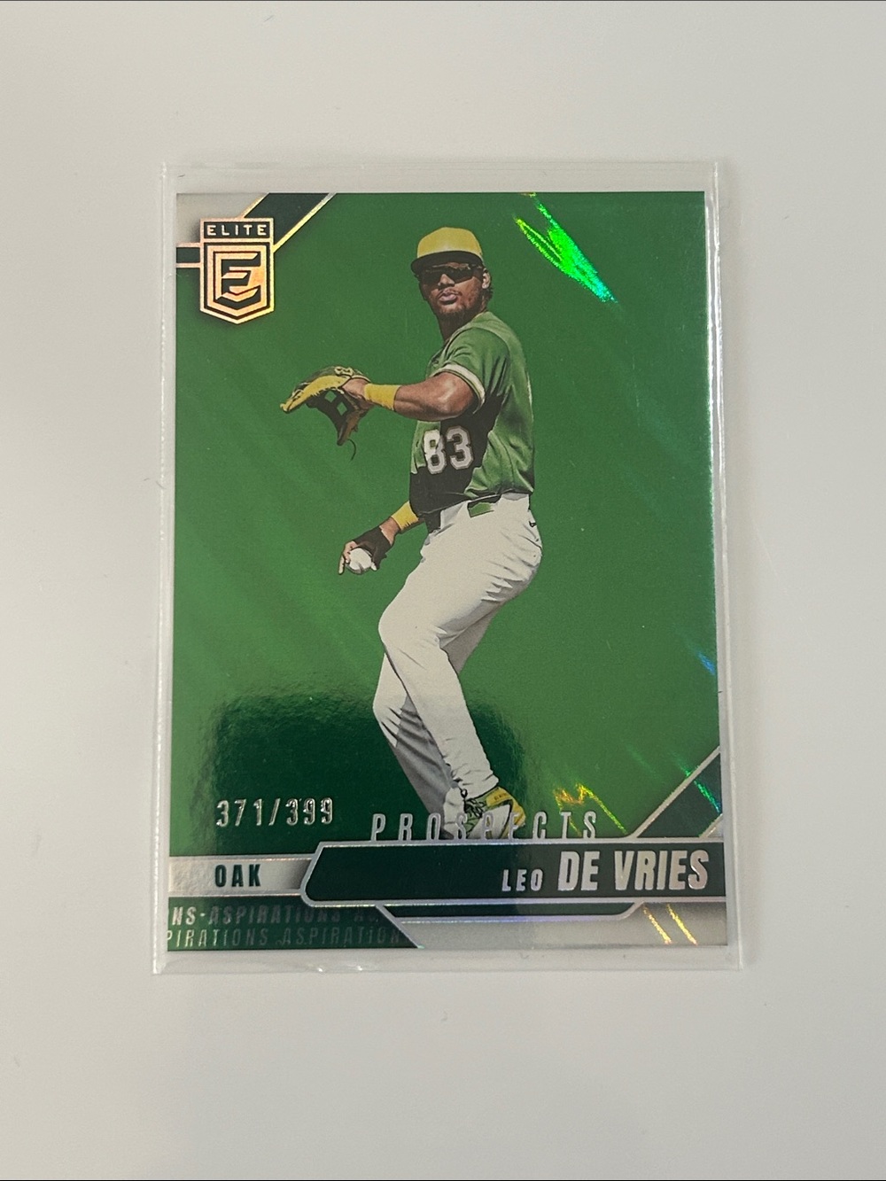 2026 Donruss Elite Leo De Vries Prospects Green parallel serial# card 317/399